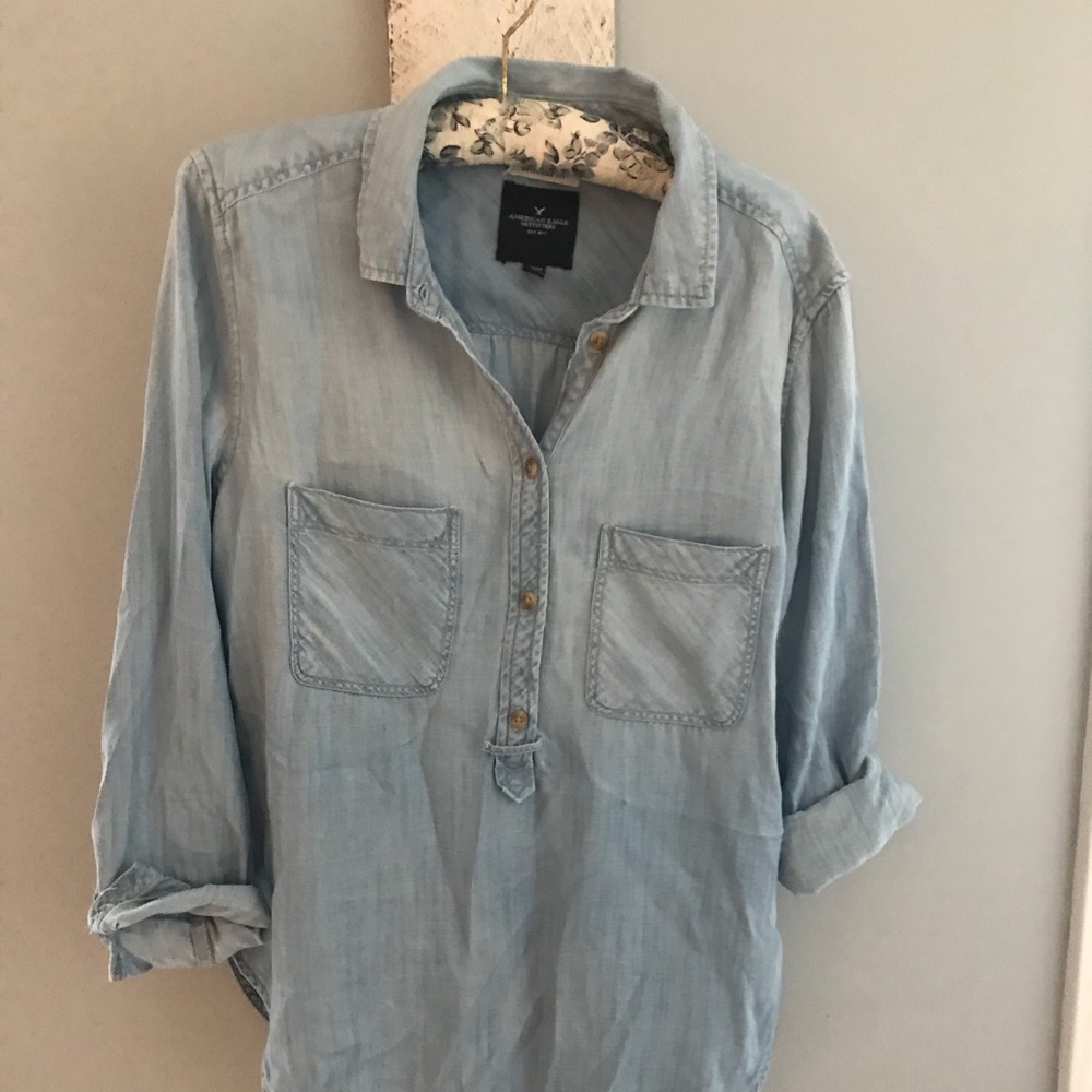 American Eagle denim shirt